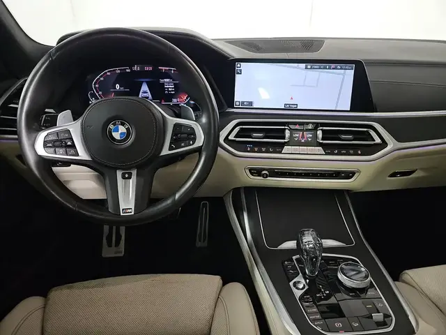 BMW X7 SPORTS ACTIVITY VEHICLE 2021