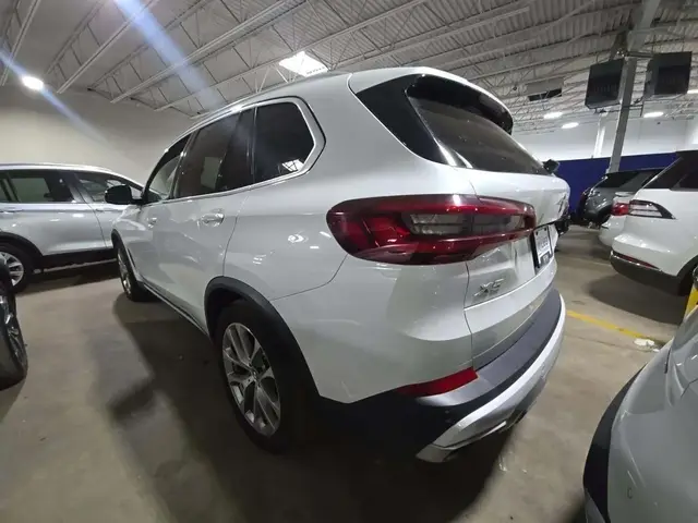 BMW X5 SPORTS ACTIVITY VEHICLE 2021