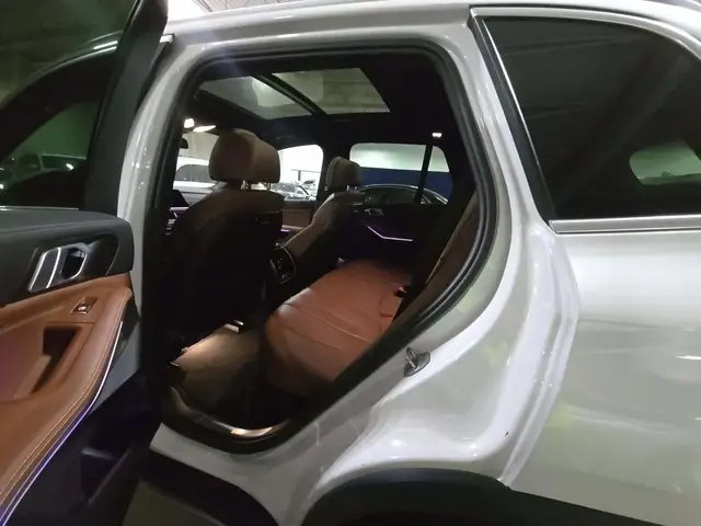 BMW X5 SPORTS ACTIVITY VEHICLE 2021