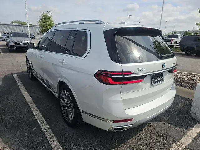 BMW X7 SPORTS ACTIVITY VEHICLE 2022
