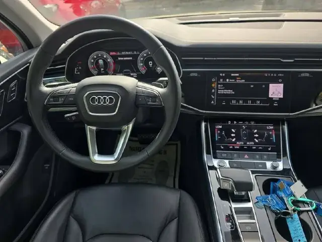 AUDI Q7 PREMIUM 2023