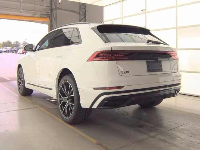 AUDI Q8 PREMIUM PLUS 2023