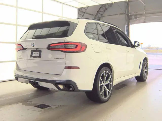 BMW X5 SPORTS ACTIVITY VEHICLE 2022
