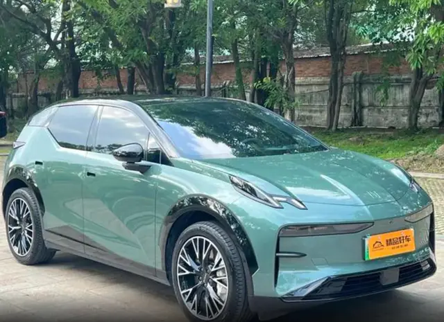 ZEEKR X 2024