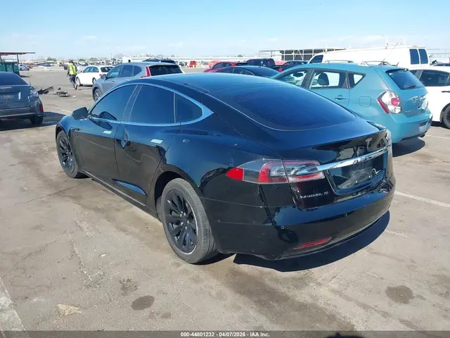TESLA MODEL S 2018
