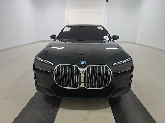 BMW 7 SERIES 740I 2024