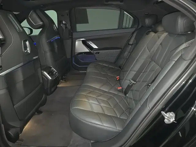 BMW 7 SERIES 740I 2024