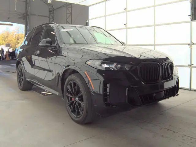 BMW X5 SPORTS ACTIVITY VEHICLE 2024
