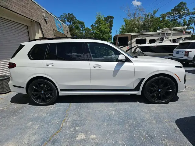 BMW X7 SPORTS ACTIVITY VEHICLE 2022