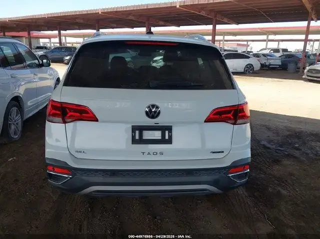 VOLKSWAGEN TAOS SEL 2021