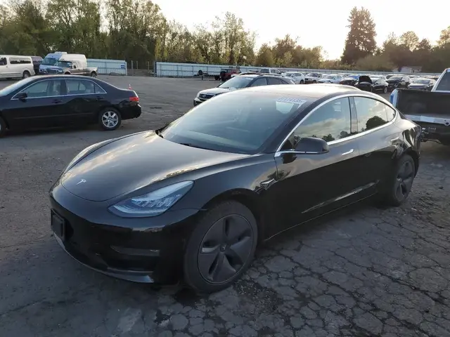 TESLA MODEL 3 2019