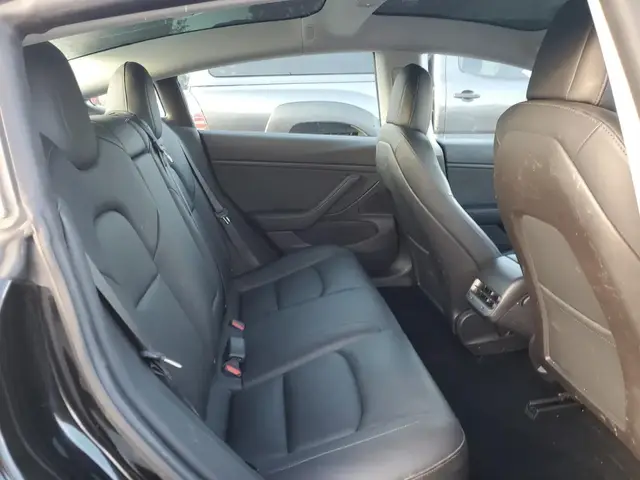 TESLA MODEL 3 2019