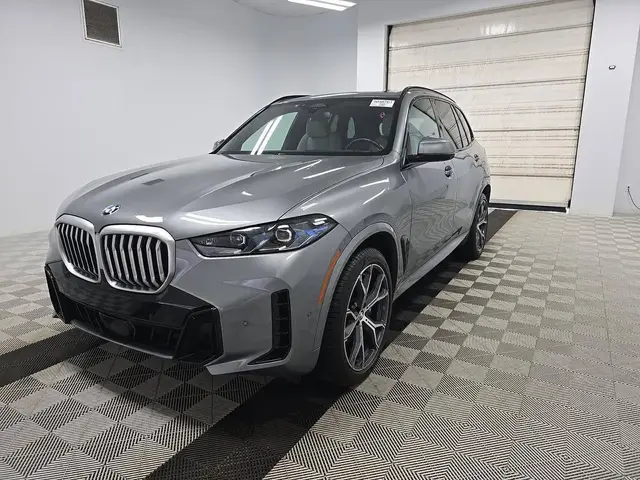 BMW X5 SPORTS ACTIVITY VEHICLE 2024