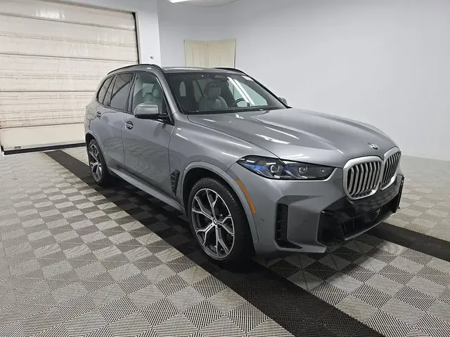 BMW X5 SPORTS ACTIVITY VEHICLE 2024