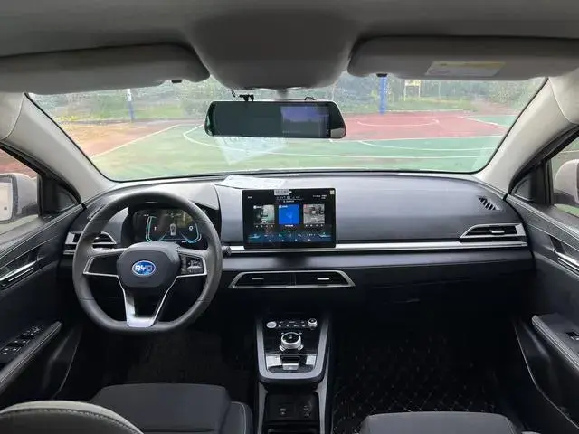 BYD E2 STANDARD 2021