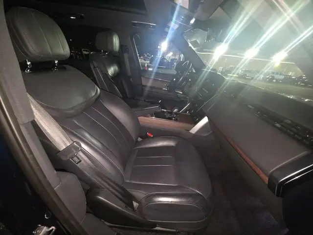 LAND ROVER ROVER RANGE ROVER SE 2023