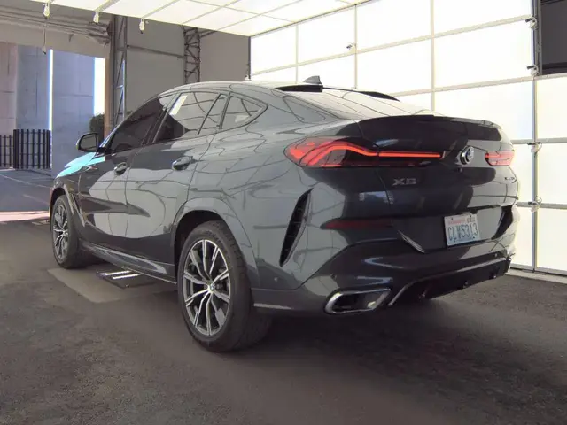BMW X6 SPORTS ACTIVITY COUPE 2022
