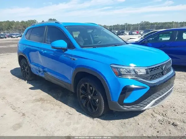 VOLKSWAGEN TAOS SE 2022