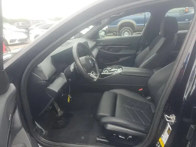 BMW 5 SERIES SEDAN 530I 2024