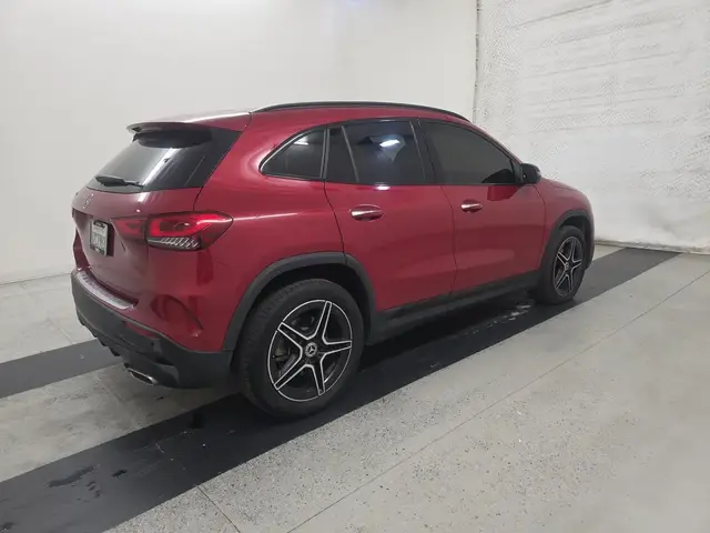 MERCEDES-BENZ GLA 250 2021