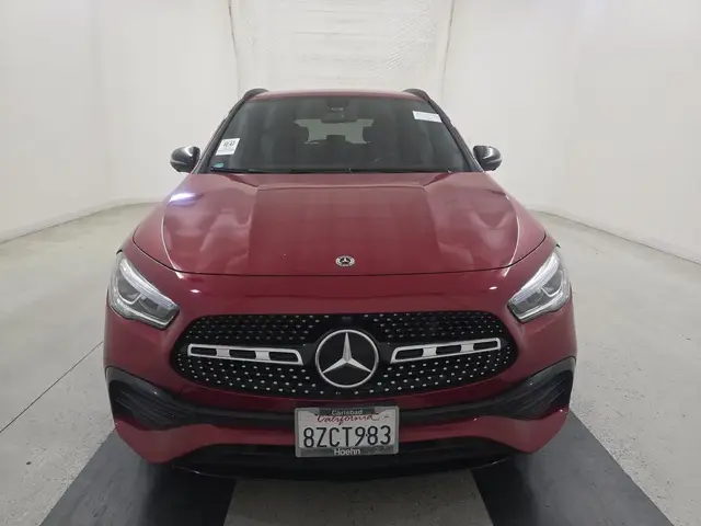MERCEDES-BENZ GLA 250 2021