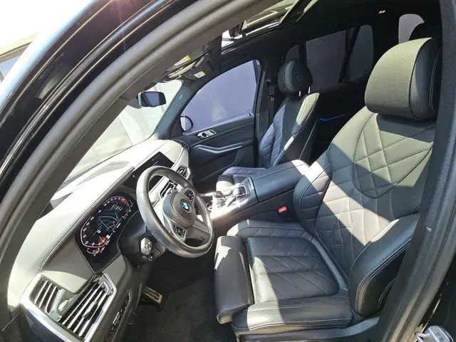 BMW X5 SPORTS ACTIVITY VEHICLE 2022