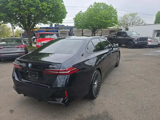 BMW 5 SERIES SEDAN 530I 2023