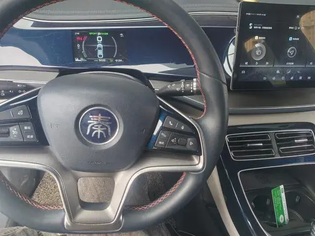 BYD QIN LUXURY 2021