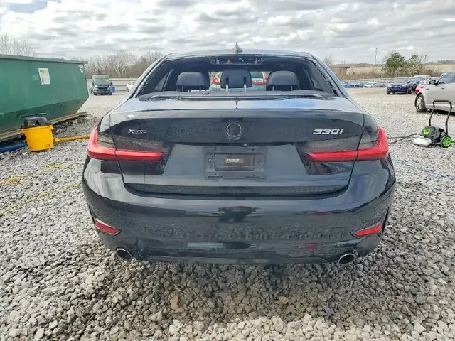 BMW 330XI 2019
