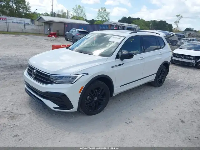 VOLKSWAGEN TIGUAN SE 2022