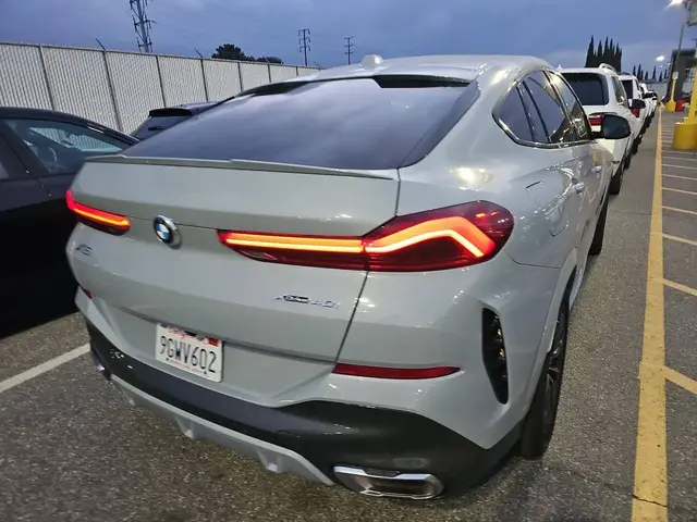 BMW X6 SPORTS ACTIVITY COUPE 2024
