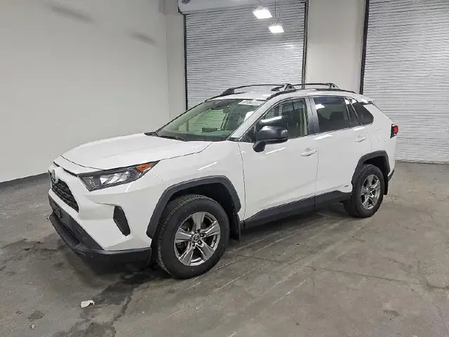 TOYOTA RAV4 LE 2022