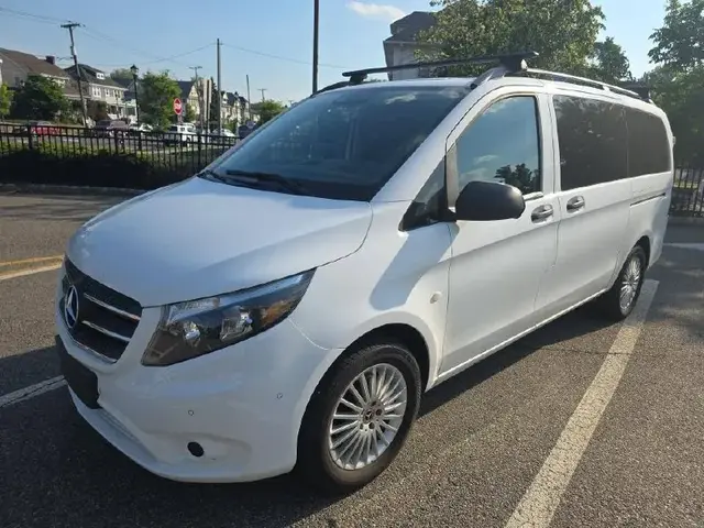 MERCEDES-BENZ METRIS PASSENGER 2019