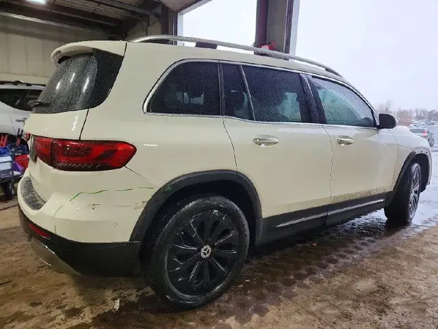 MERCEDES-BENZ GLB 250 4MATIC 2022