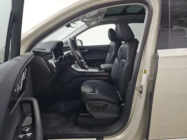 AUDI Q7 PREMIUM 2023