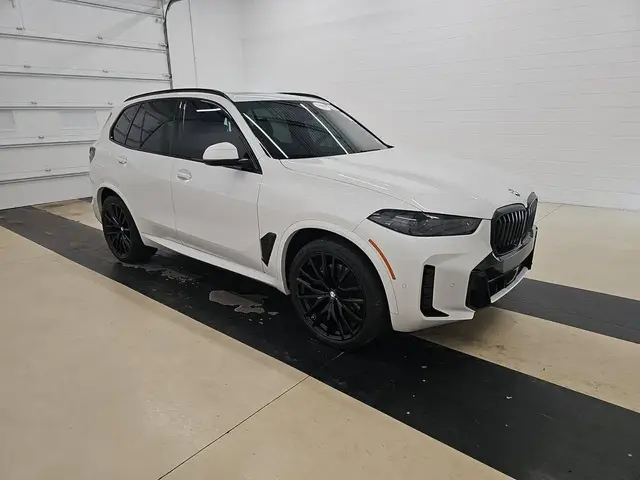 BMW X5 SPORTS ACTIVITY VEHICLE 2024