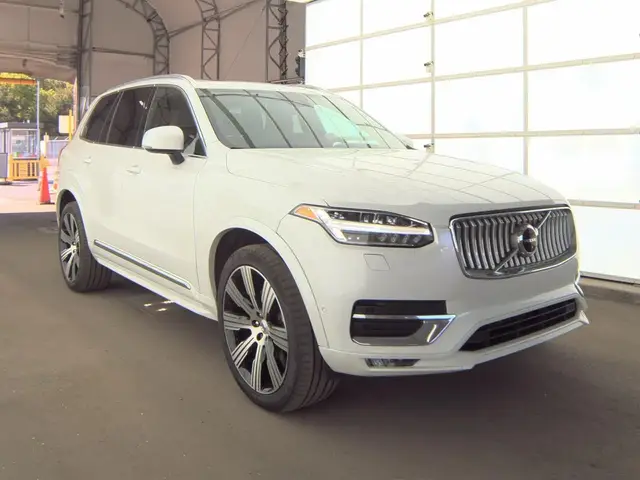 VOLVO XC90 B6 ULTIMATE 6-PASSENGER 2022