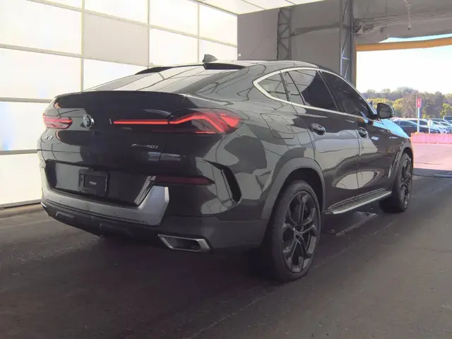 BMW X6 SPORTS ACTIVITY COUPE 2022
