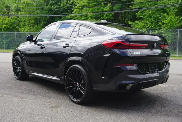BMW X6 SPORTS ACTIVITY COUPE 2024
