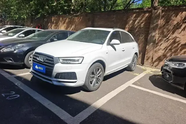 AUDI Q3 30 TFSI FASHION 2018