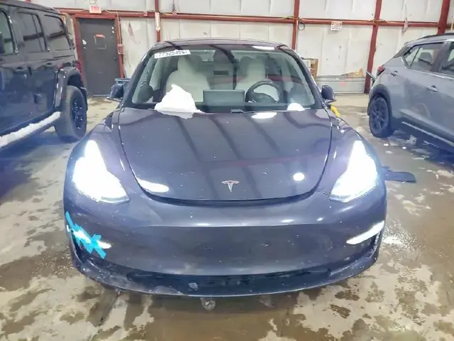 TESLA MODEL 3 2018