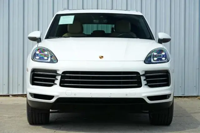 PORSCHE CAYENNE 2021