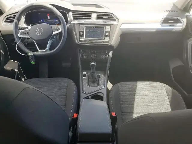 VOLKSWAGEN TIGUAN S 2022