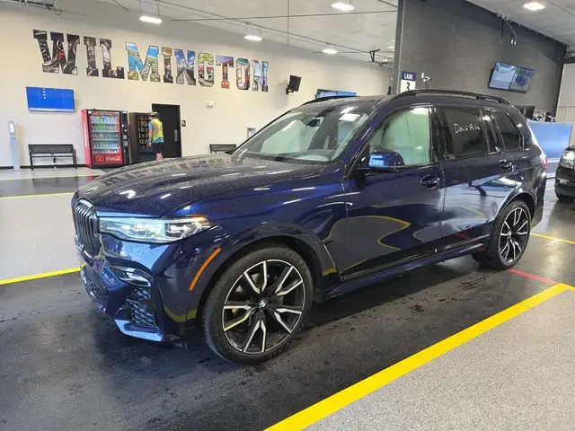 BMW X7 SPORTS ACTIVITY VEHICLE 2021