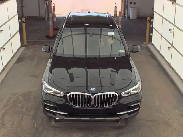 BMW X5 SPORTS ACTIVITY VEHICLE 2022