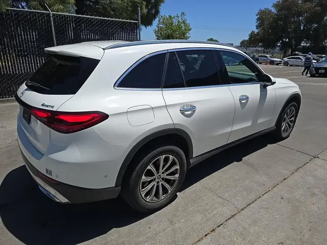 MERCEDES-BENZ GLC 300 4MATIC 2024