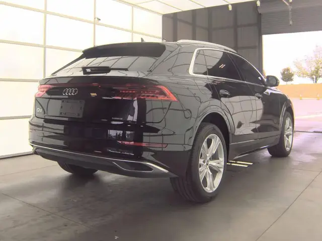 AUDI Q8 PREMIUM 2023