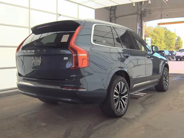 VOLVO XC90 RECHARGE PLUG-IN HYBRID 2023