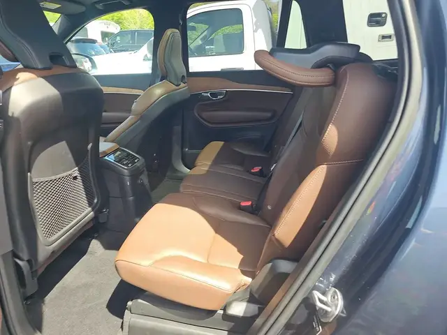 VOLVO XC90 RECHARGE PLUG-IN HYBRID 2023