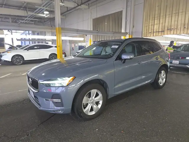 VOLVO XC60 B5 MOMENTUM 2022